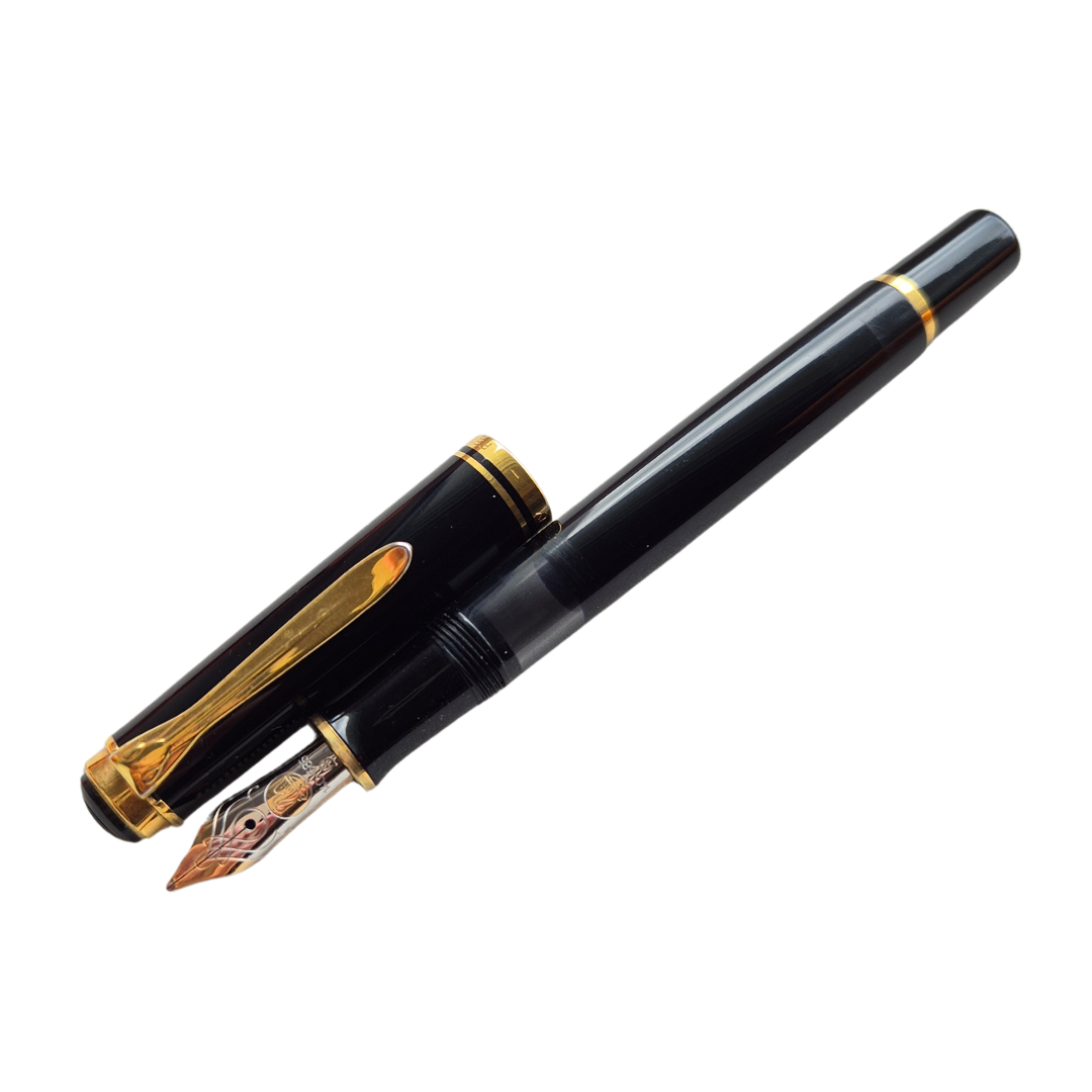 Pelikan 　ペリカン　万年筆 M400 14金 585F Amazon.com : Pelikan M 400 Souveraen 400 Fountain Pen EF Nib