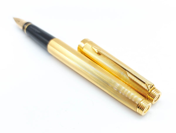 Parker 75 Insignia Fountain Pen: 14k Gold Medium Nib
